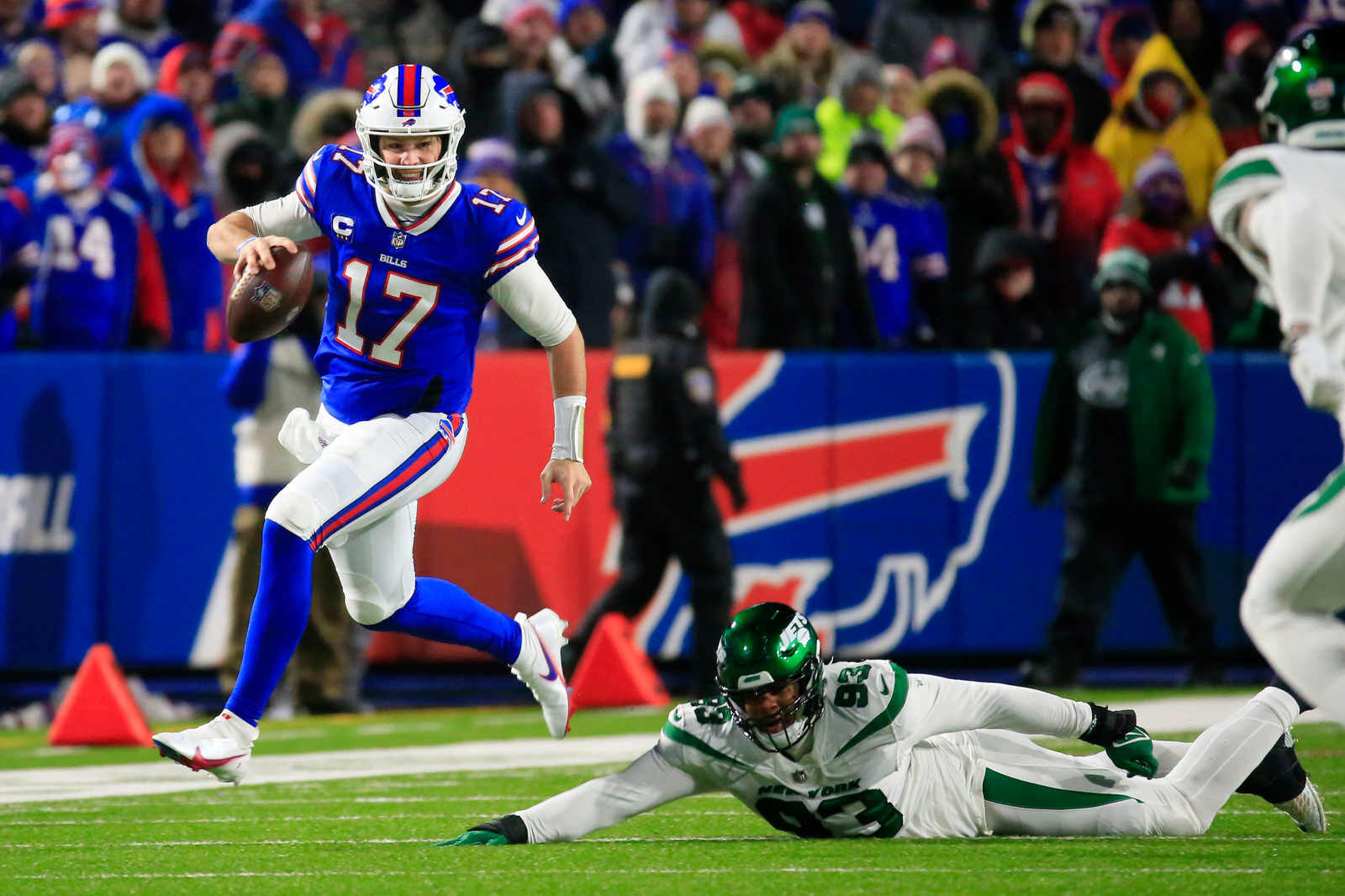 Allen makes it happen